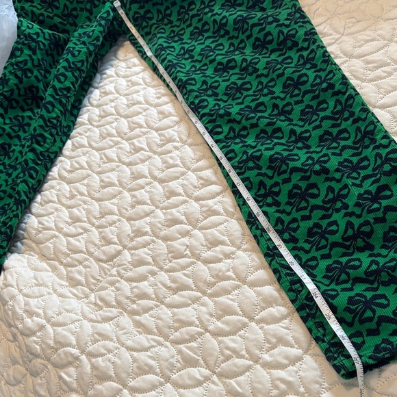 J. Crew Green and Black Bow Patterned Corduroy Ankle Jeans Size 26 - Picture 8 of 8